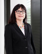 Prof. Dr. Anette Baumann 