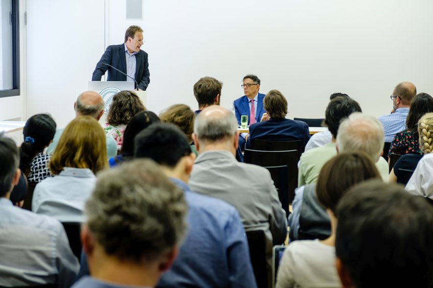 Max Planck Lecture in Legal History and Legal Theory Max Planck Lecture in Legal History and Legal Theory