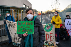 Demonstration am Kanzleramt gegen die EU-Taxonomie für grüne Investments.